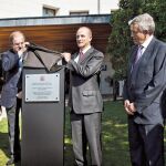 Miguel Sebastián y Juan Vicente Herrera inauguran el Parador de Villafranca