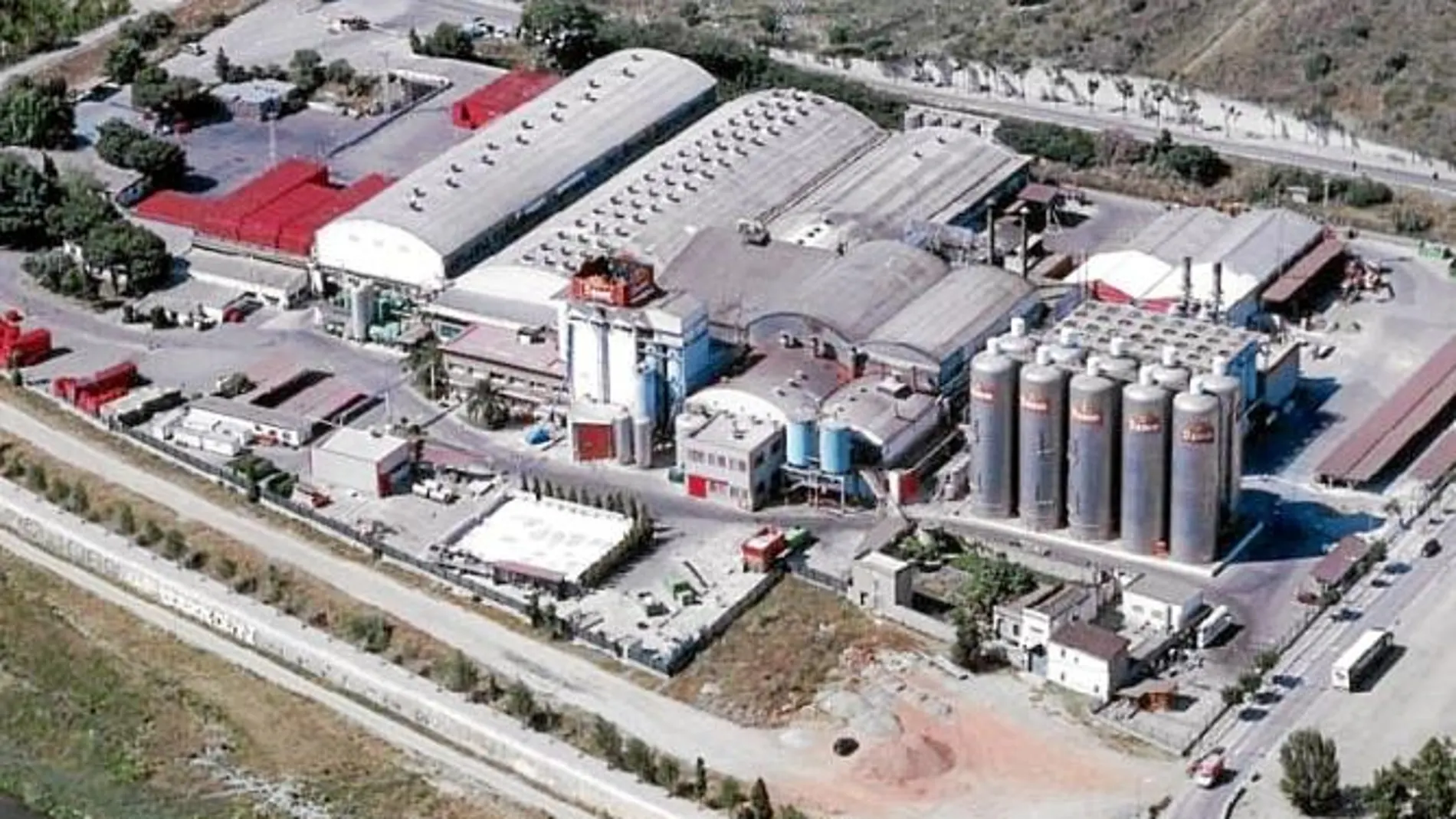 La planta de Santa Coloma de Gramenet en la que se ubicará la fábrica de Cacaolat ocupa 52.000 metros cuadrados