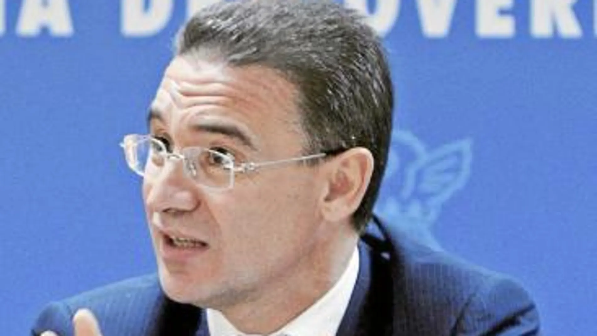 El conseller de Gobernación, Serafín Castellano