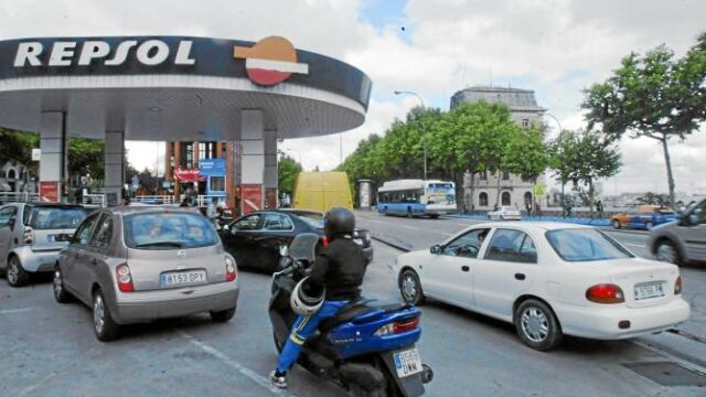 La situación de crisis por la que atraviesa la economía regional ha llevado a la Comunidad Autónoma a variar de estrategia y retomar el concepto del «céntimo sanitario» para sufragar los servicios sociales de la Región