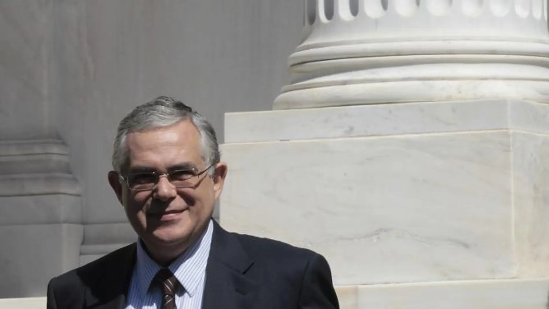 Lucas Papademos podría ser primer ministro griego