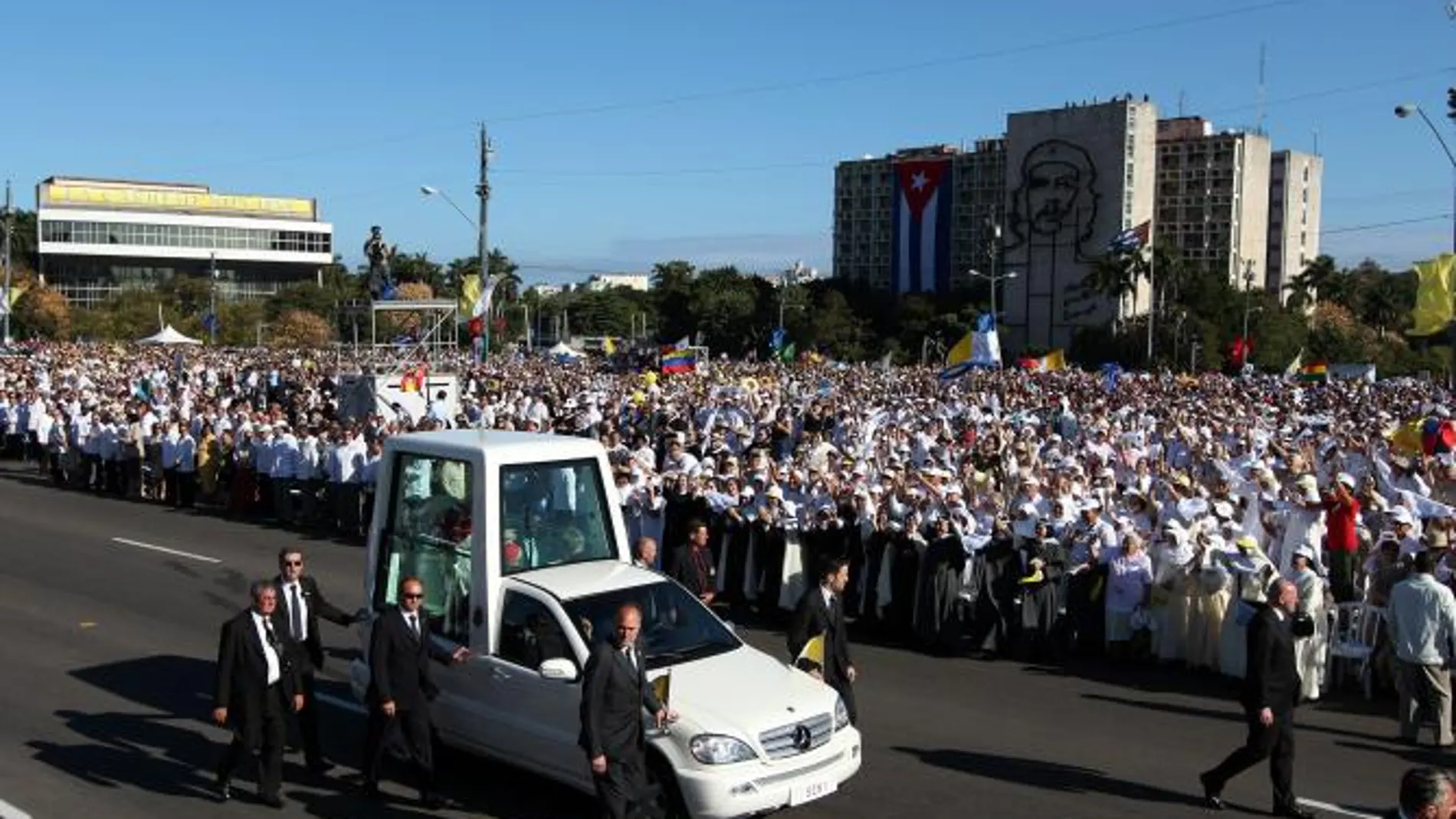 Benedicto XVI: «Cuba y el mundo necesitan cambios»