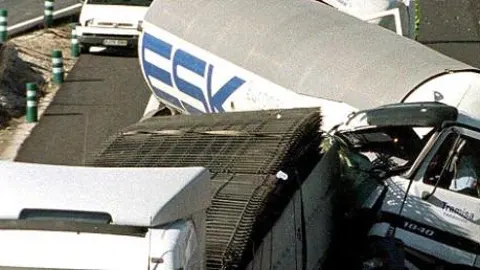 Cerrada la AP-2 en Lérida por un accidente múltiple durante 5 horas