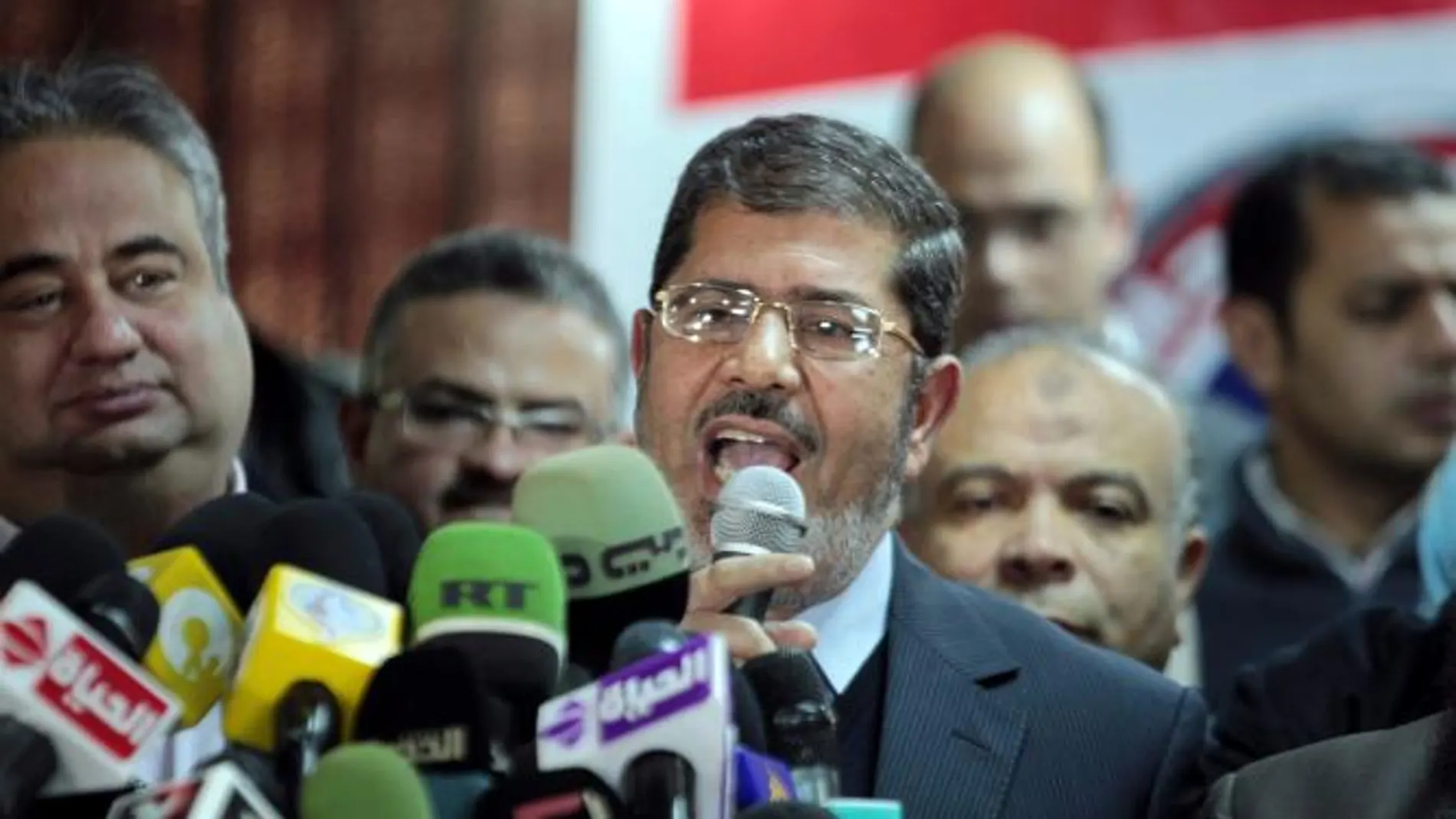 Los islamistas se hacen con el control del Parlamento egipcio
