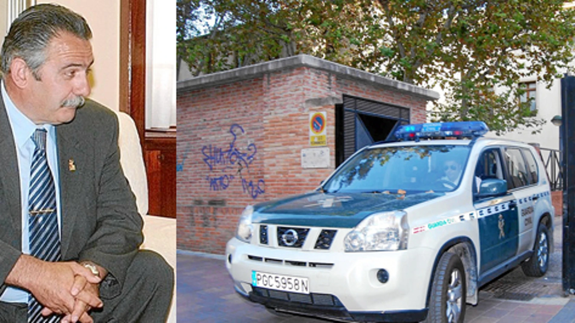 Imagen de archivo del alcalde de Aledo, Simón Alcaraz. A la derecha, un coche de la Guardia Civil ayer, en el momento que abandonaba las dependencias del Palacio San Esteban