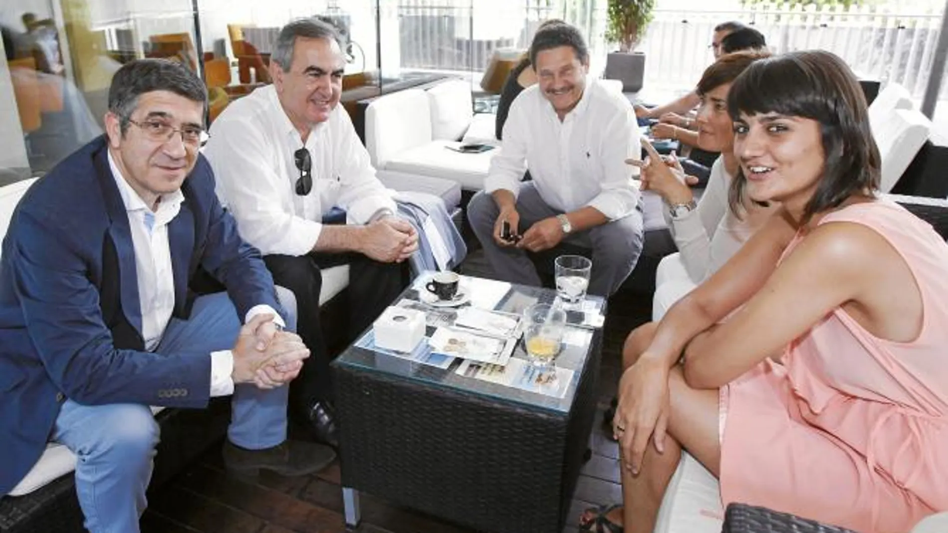 López pide que la recaudación del IVA se reparta entre las comunidades