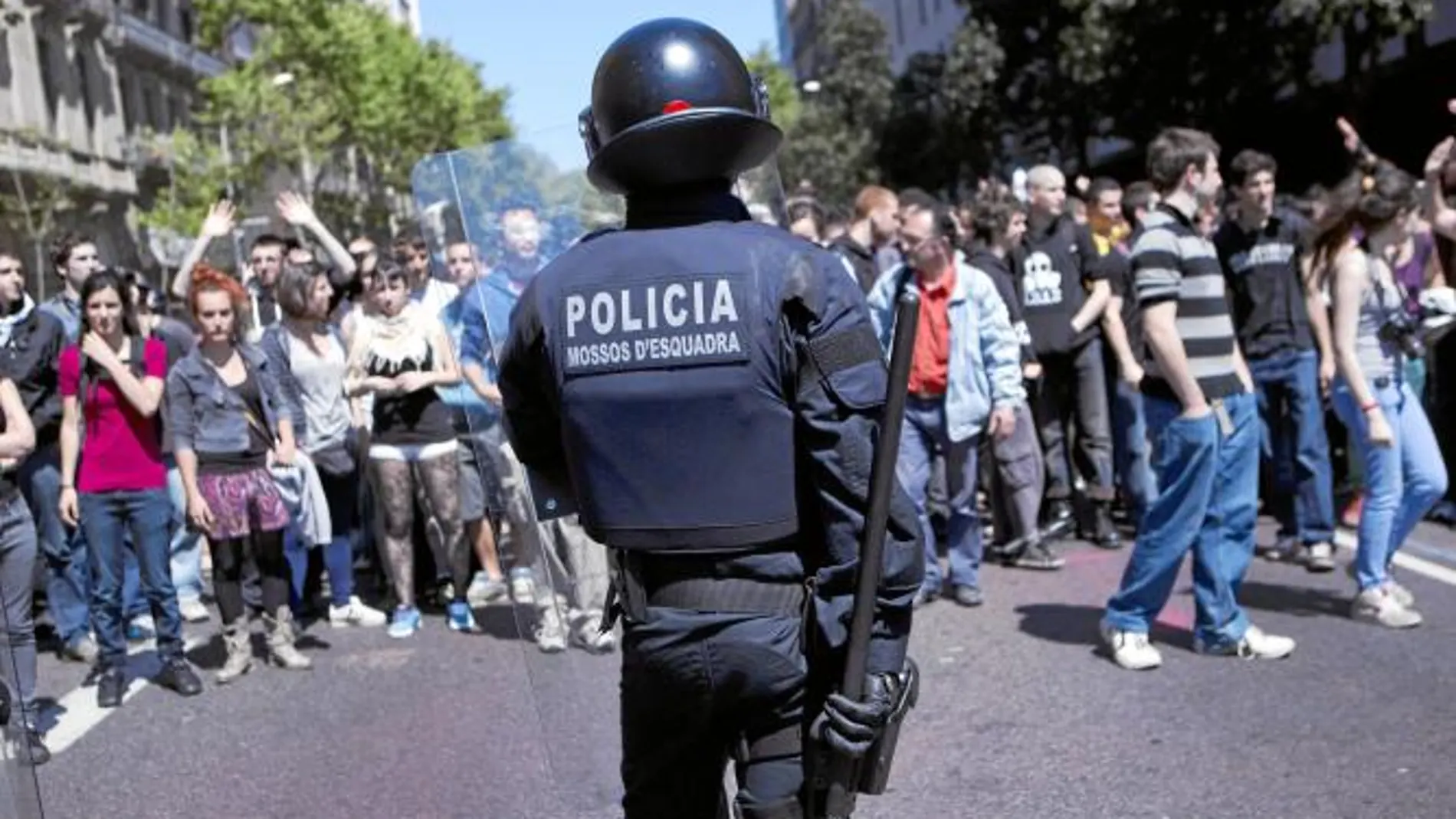 Marcha blindada contra las tasas universitarias