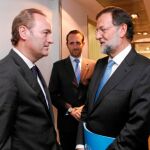 El presidente Fabra conversa con el presidente electo, Mariano Rajoy