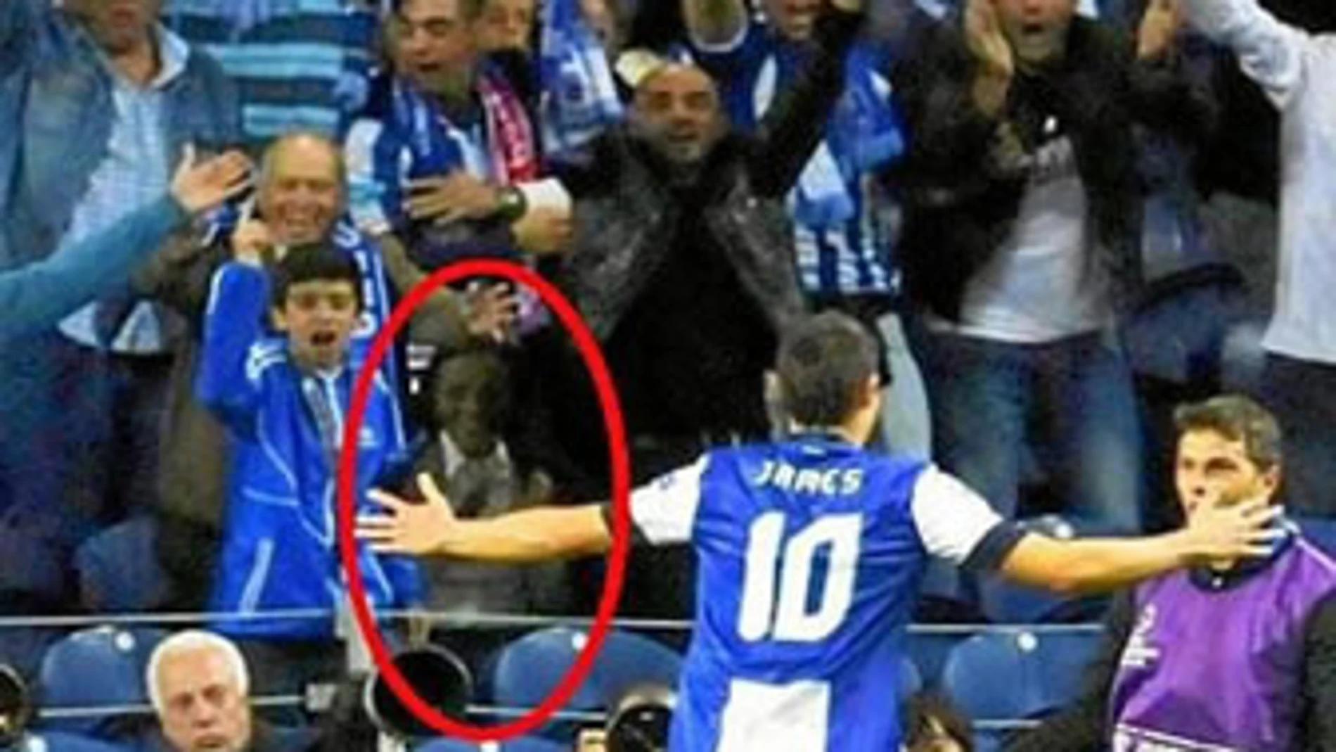 El «fantasma» del estadio resultó ser una anciana aficionada del Oporto