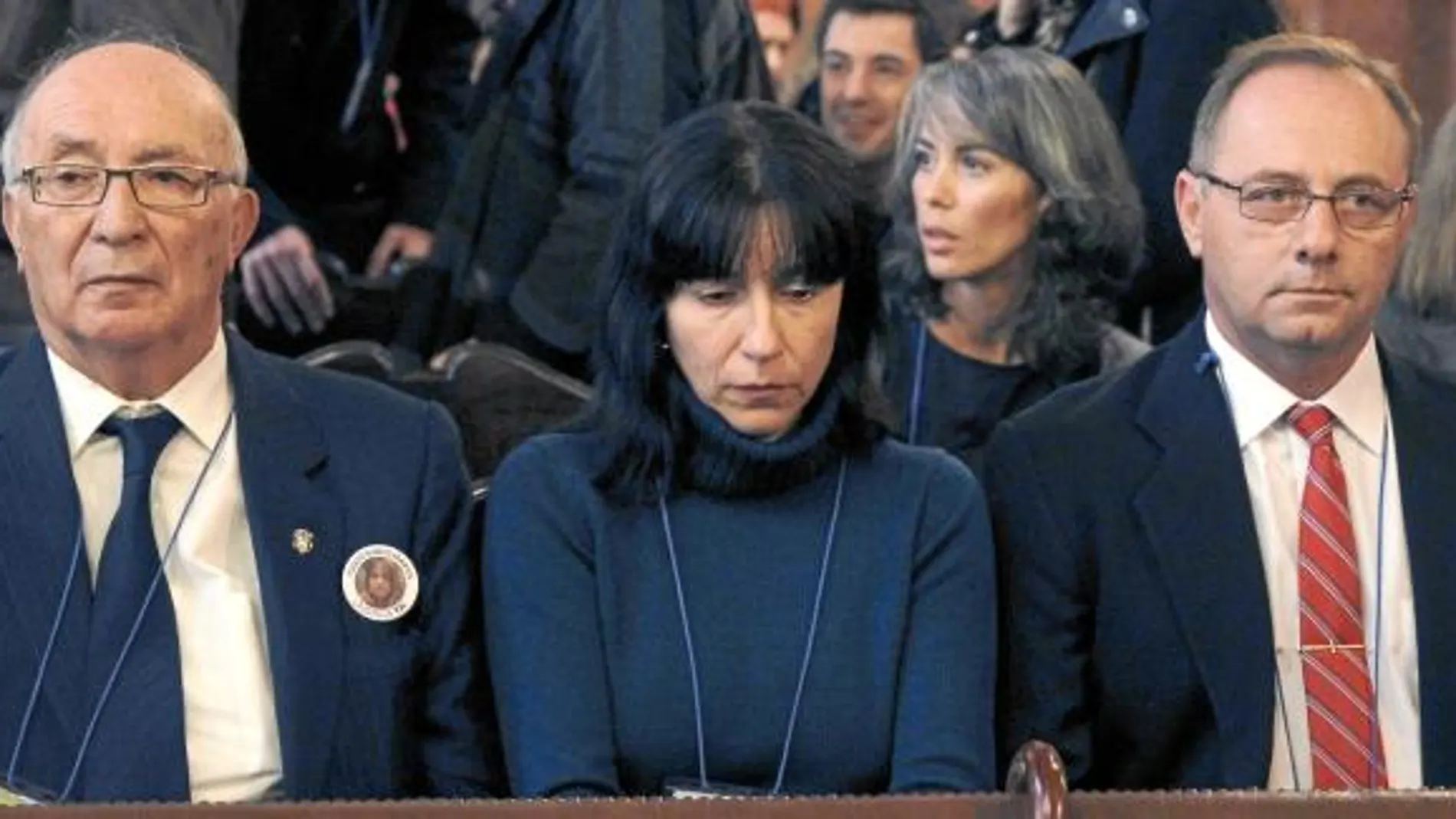 José Antonio Casanueva, Eva Casanueva y Antonio del Castillo