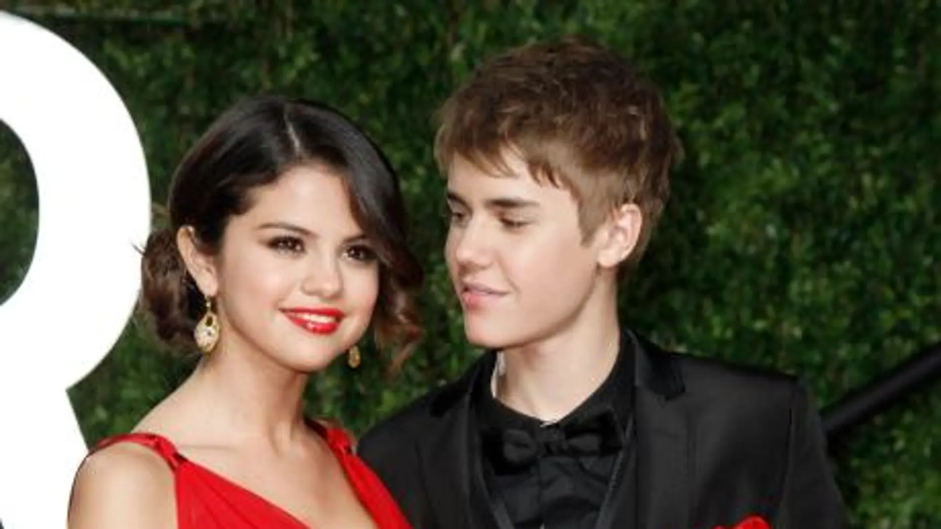 Justin Bieber y Selena Gomez, inseparables a pesar de la supuesta paternidad del joven