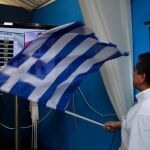 La prima de riesgo se dispara a pesar de la apuesta de Grecia por Europa