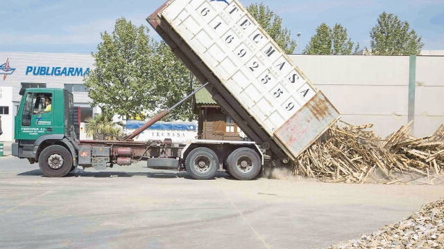 Mas contenedores para el reciclaje de madera