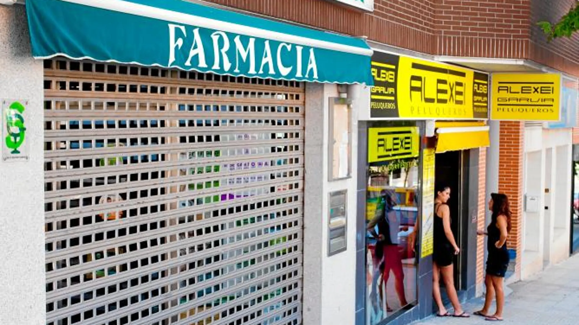 Las farmacias de guardia estarán cerradas en horario nocturno en los municipios sin centros de atención continuada de 24 horas