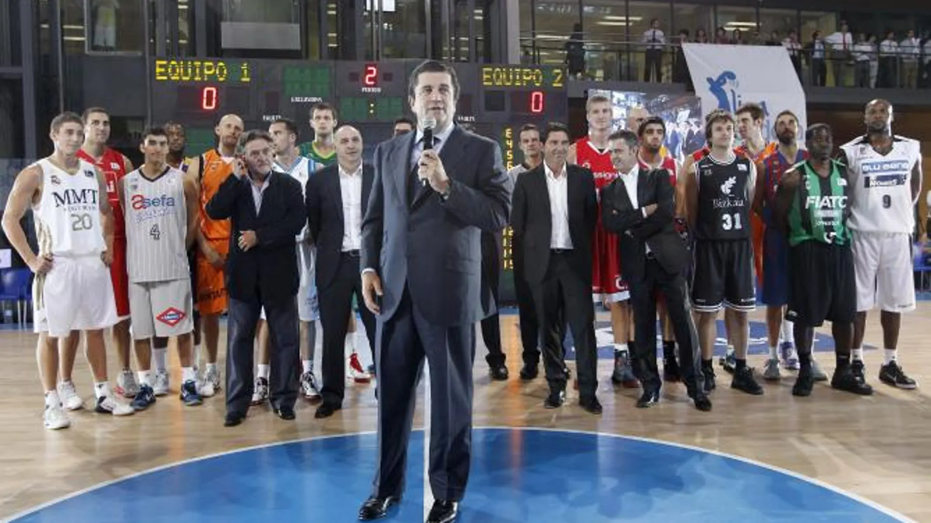 El presidente de Endesa, Borja Prado, durante la presentación de la temporada 2011-12 de la Liga ACB