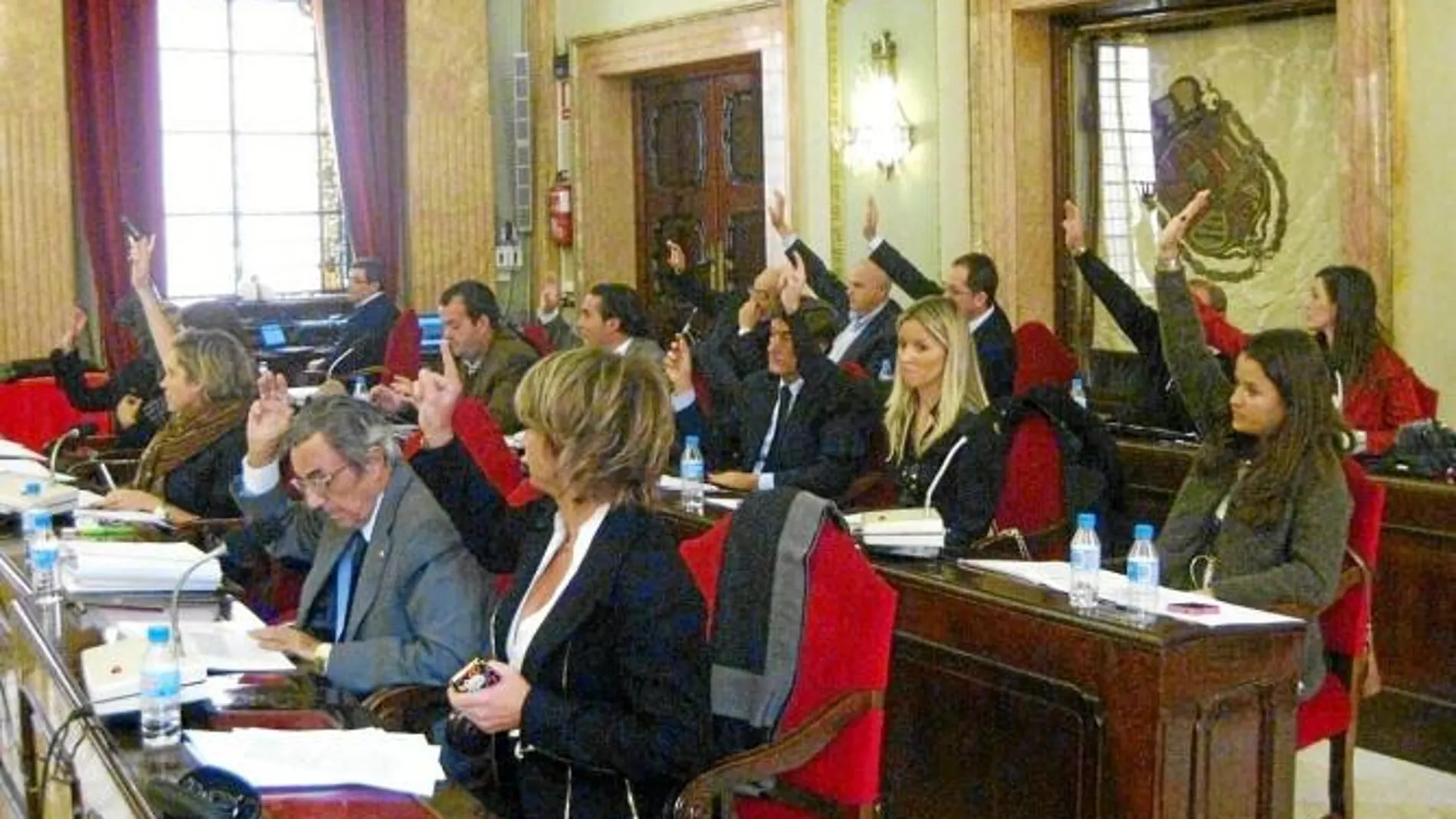 35 ayuntamientos de la Región se acogen al plan de pago a proveedores