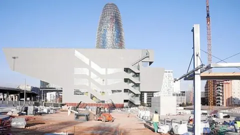 Barcelona convocará un concurso internacional para reformar las Glòries
