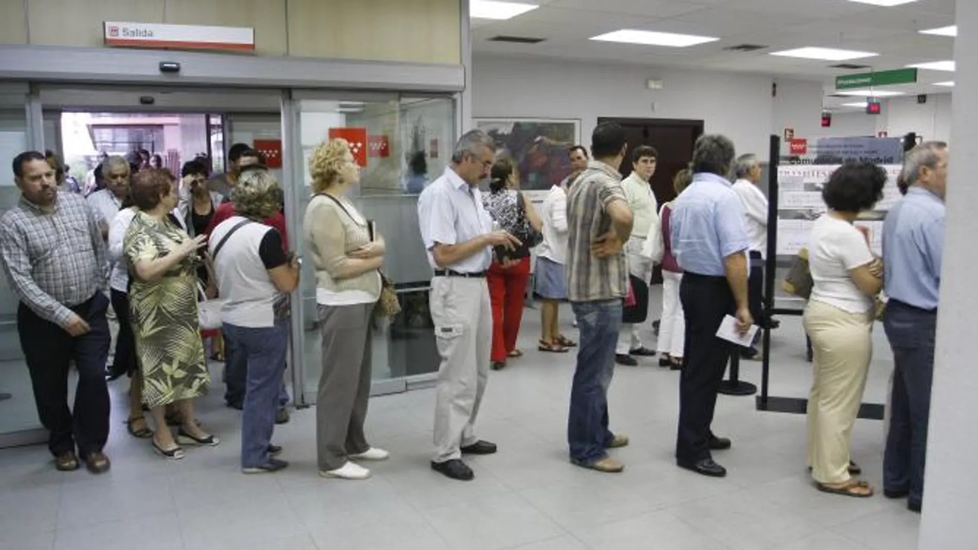 La OCDE ve desempleo un problema para España