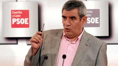 Villarrubia a Soria: «Soluciona el conflicto y deja ya de provocar a los mineros»