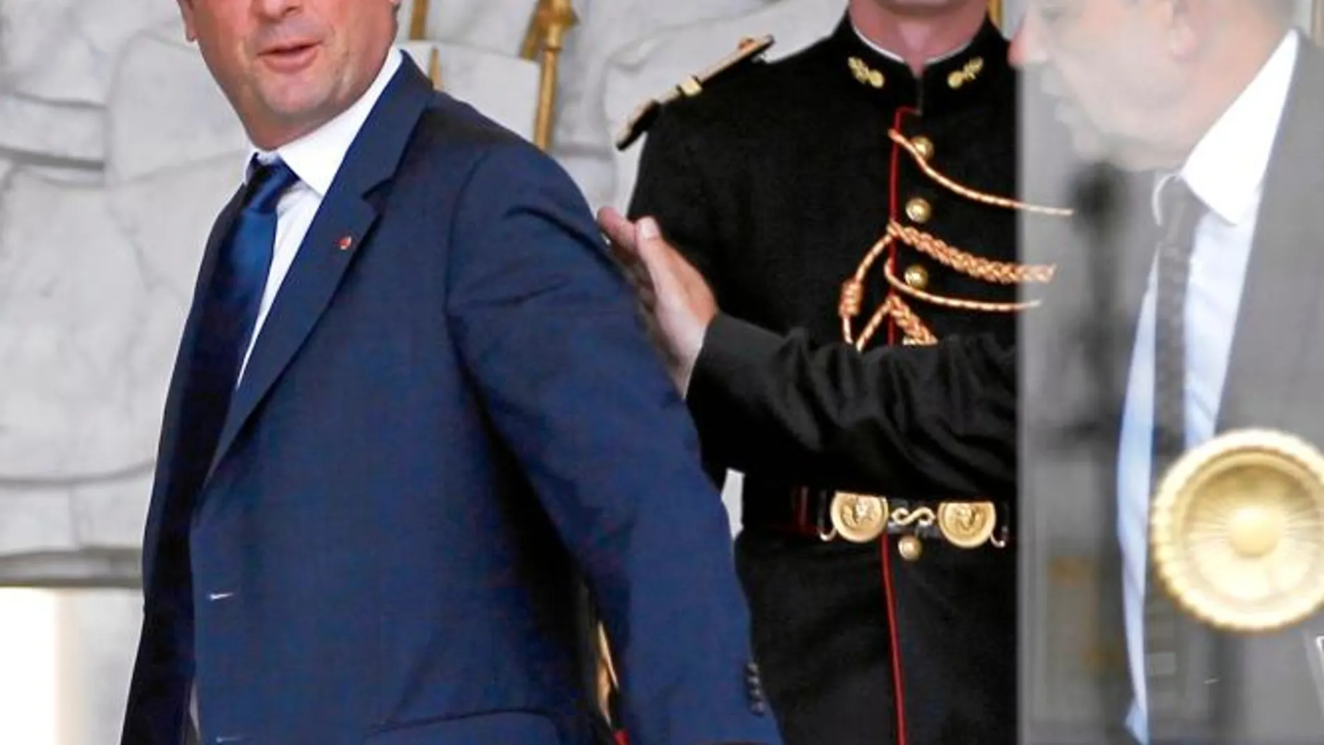 El presidente francés, el socialista François Hollande, prometió en la campaña electoral una ley para que los gays puedan casarse y adoptar