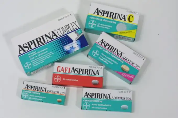 El 6 de marzo de 1899 Bayer patenta la aspirina