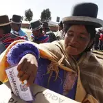  Morales indigeniza Bolivia