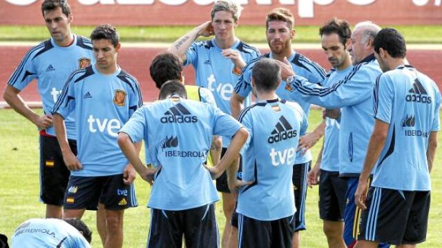 La Selección entrenó ayer en Las Rozas antes de viajar a Minsk
