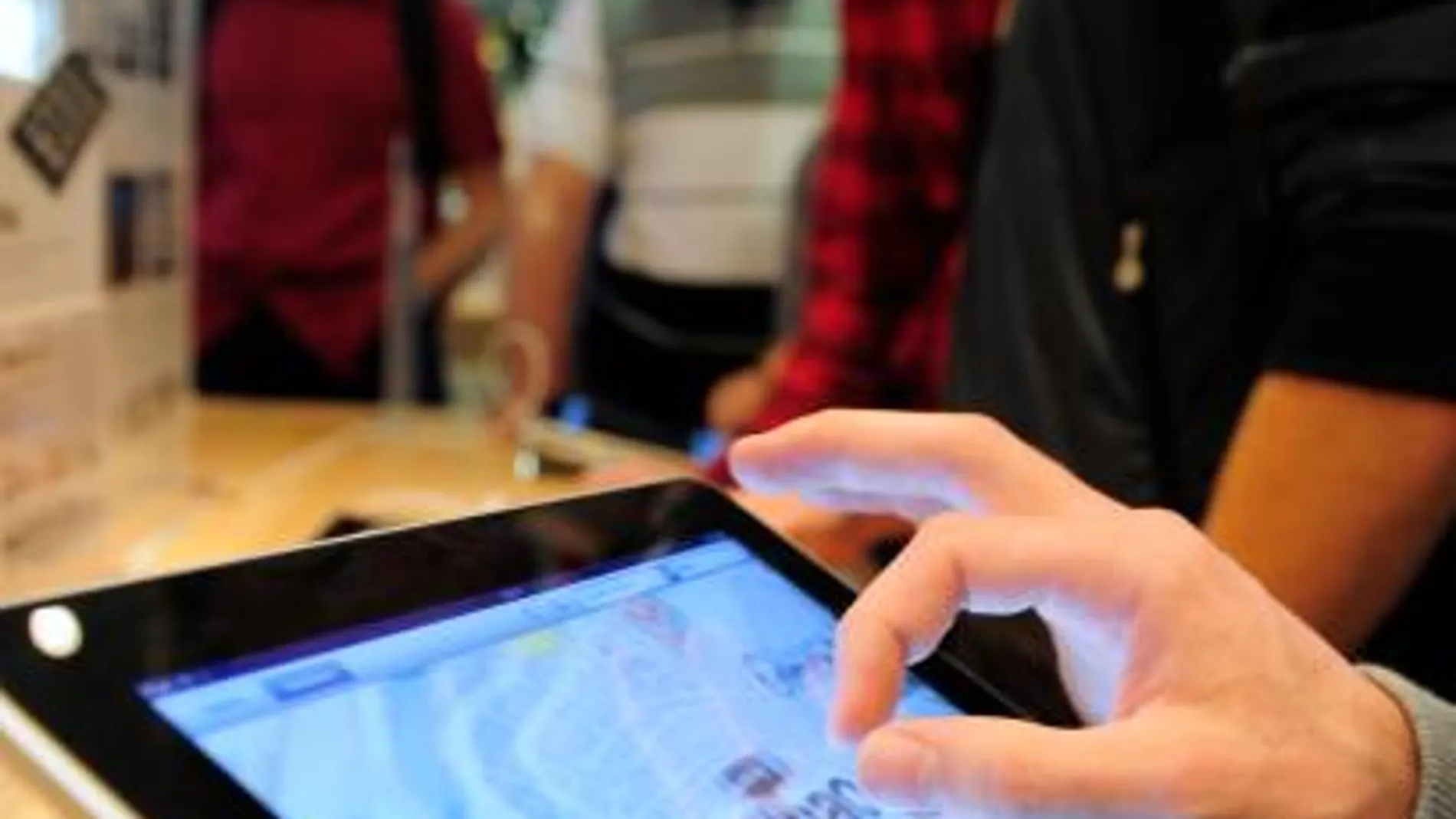 El 35% de los españoles se conecta a Internet con más de un dispositivo
