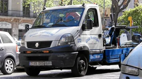 La grúa pasará a costar un cinco por ciento más (155 euros) y los conductores que den positivo pagarán el coste del contraánalisis