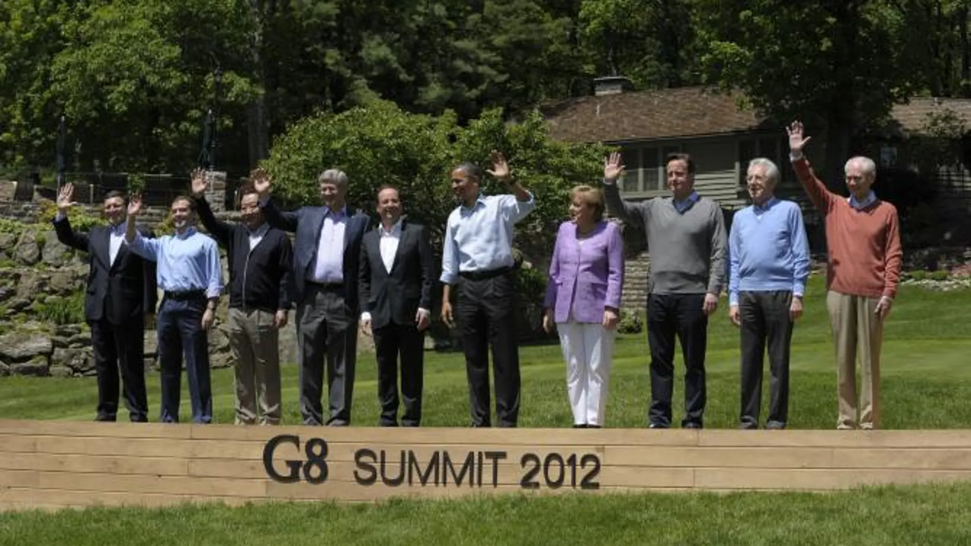 El G8 considera «imperativo» aplicar medidas para impulsar el crecimiento
