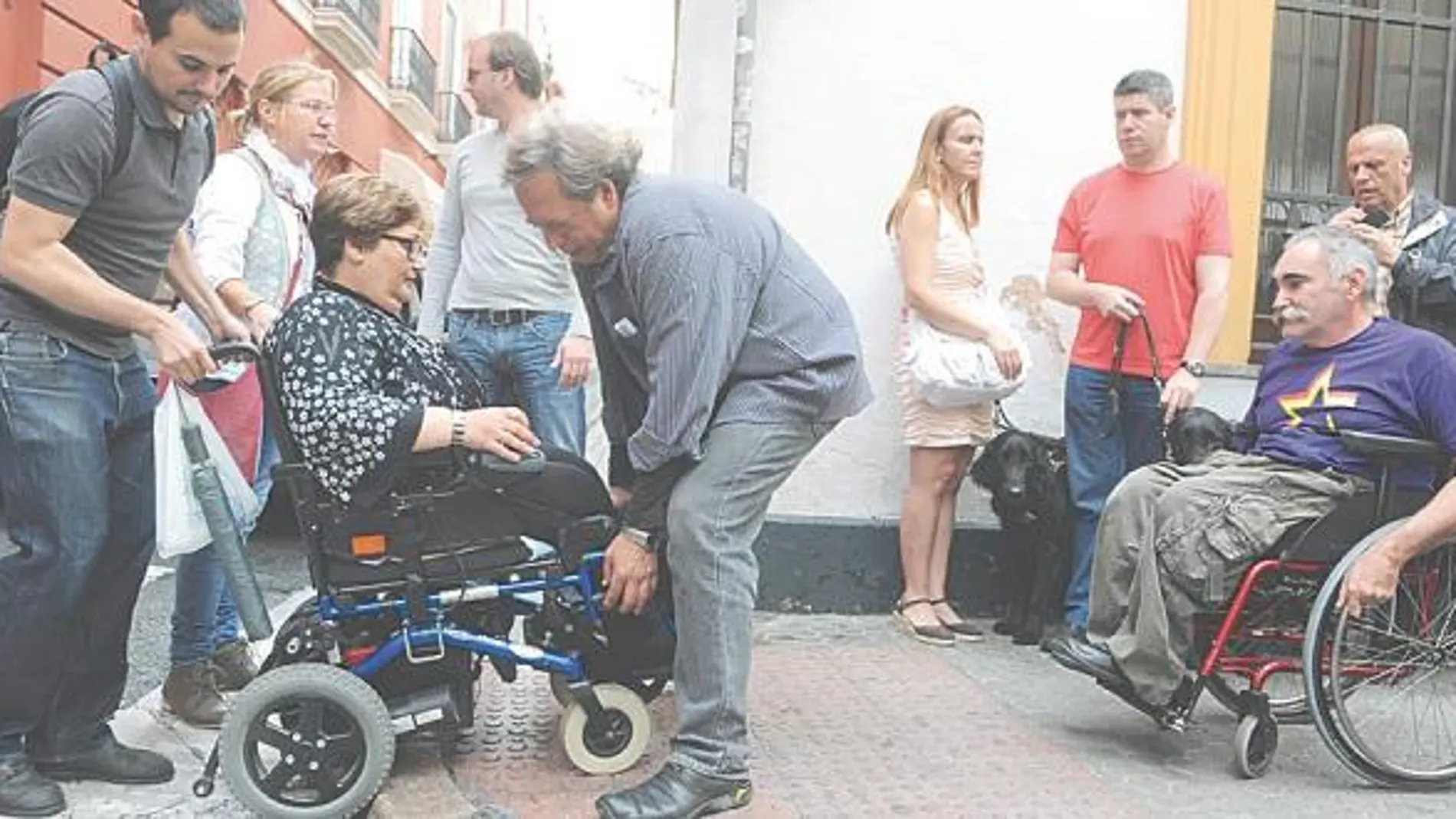 La ordenanza de accesibilidad se pondrá en marcha tras el verano