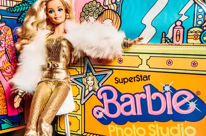 Barbie, una sesentona sin complejos (con perdón)