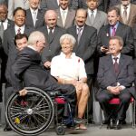 Foto de familia de la asamblea del FMI. En primer plano, Wolfgang Schauble y Christine Lagarde