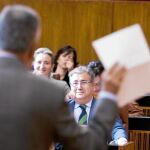 Griñán se «olvida» de cuando pilotaba las subastas de 5.000 millones a la banca