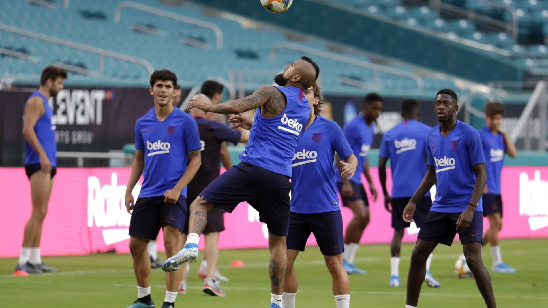 El Barcelona se enfrenta al Nápoles en Miami