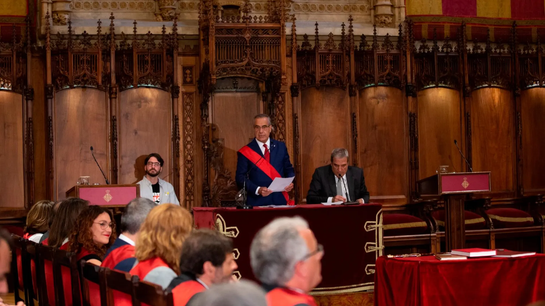Celestino Corbacho durante la intervención en el pleno de constitución del Ayuntamiento de Barcelona