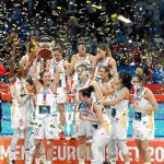 Las jugadoras españolas celebran el triunfo ante Francia. (AP Photo/Darko Vojinovic)