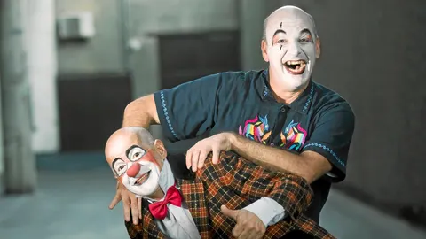 Alex Coelho (izda.) y José Piris (dcha.) dirigen la escuela de teatro gestual Noveau Colombier