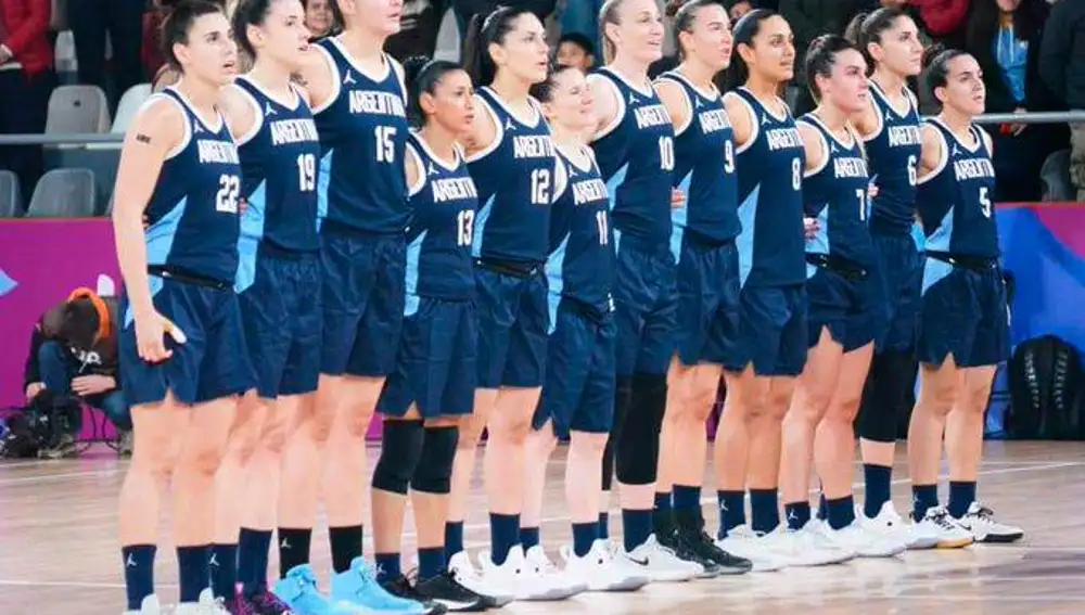 Selección femenina de baloncesto