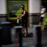 Los patinetes eléctricos, a la espera de Gobierno en España