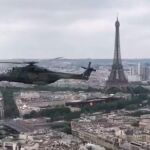 Imagen de la Torre Eiffel y del Sena desde uno de los helicópteros de las FAMET. (Foto: Ejército de Tierra)