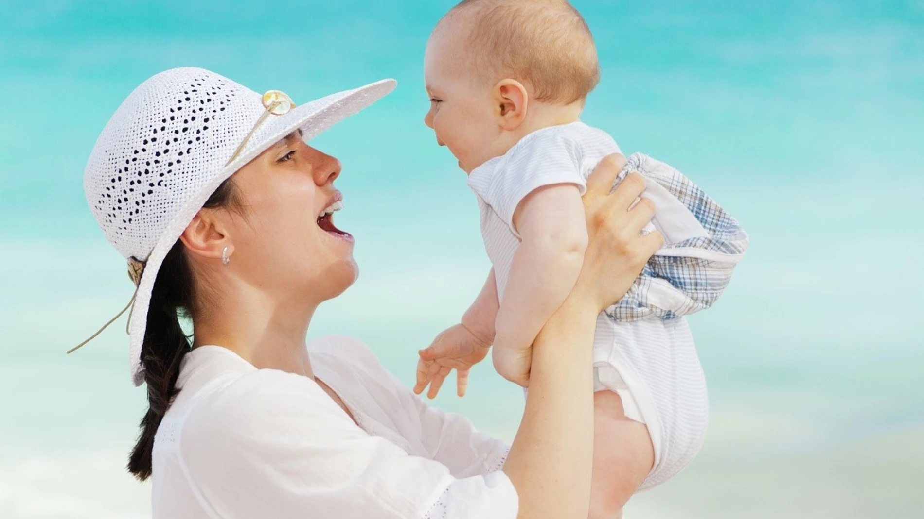 Cómo pasar un verano más fresquito con tu bebé