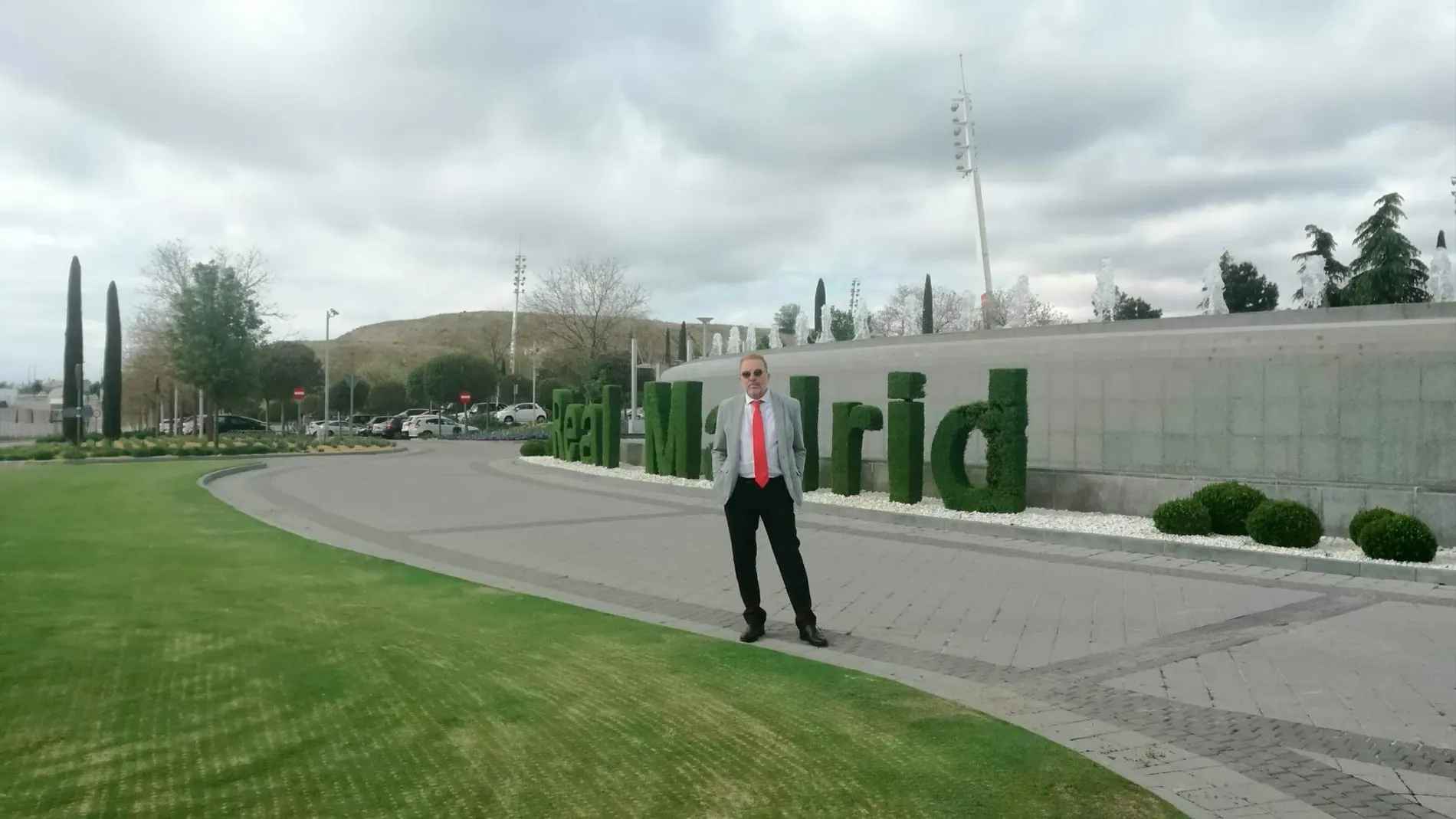 Doctor Juan Luis Párraga en la ciudad deportiva del Real Madrid