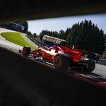 Leclerc y Ferrari vuelven a la “pole”