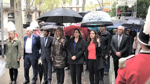 Ada Colau, en la ofrenda floral a Rafael Casanova