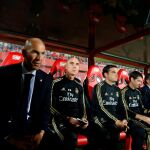 Zidane, en el banquillo del Mallorca
