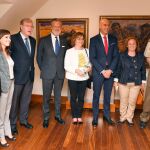 El alcalde de León, José Antonio Diez, junto a Antonio Silván, entre otros, asiste a la inauguración de las nuevas salas expositivas en el Museo Casa Gaudí Botines