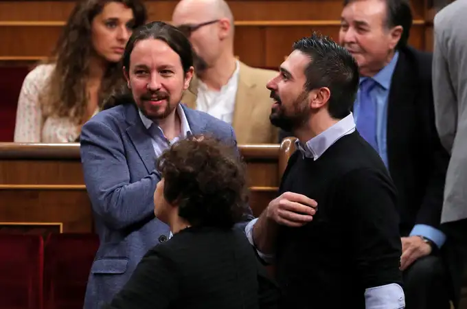 Espinar anuncia que Iglesias le ha bloqueado: “Le deseo suerte en todo menos en su empeño de vengarse de todo y de todos en política”