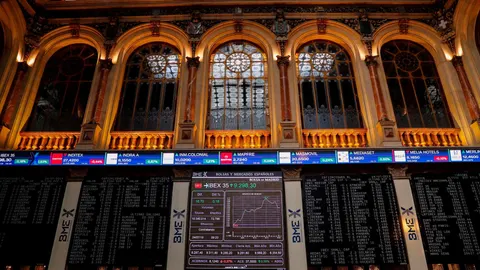 Paneles de la Bolsa de Madrid, en una imagen de archivo
