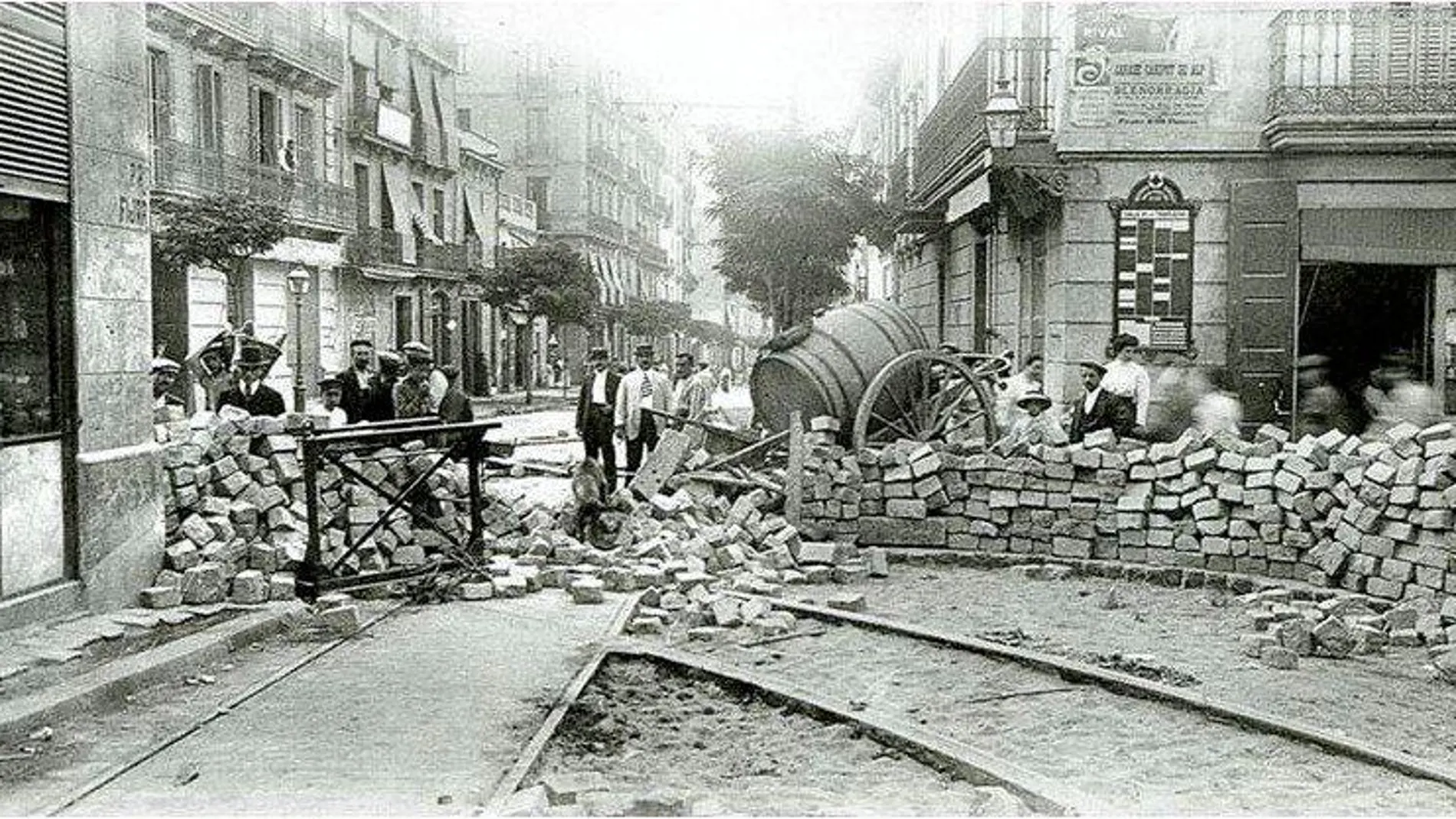 La otra "semana trágica": Así ardió Barcelona en 1909
